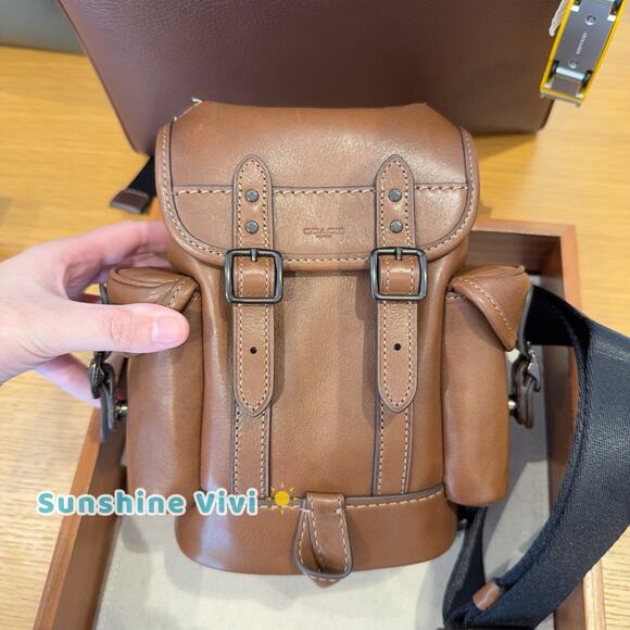 NWT Coach Hitch Backpack 13 IN Leather Men’s Backpack CE505 In Dard Saddle - Picture 1 of 11